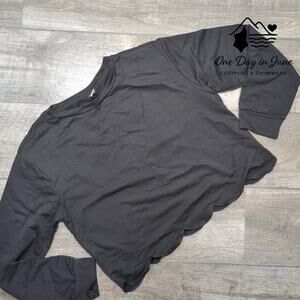 Romwe Scallop Edge Long Sleeve Sweatshirt Size XL